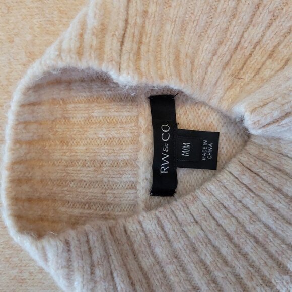 RW&CO Pink Mock Neck Sweater Size M - Picture 5 of 6